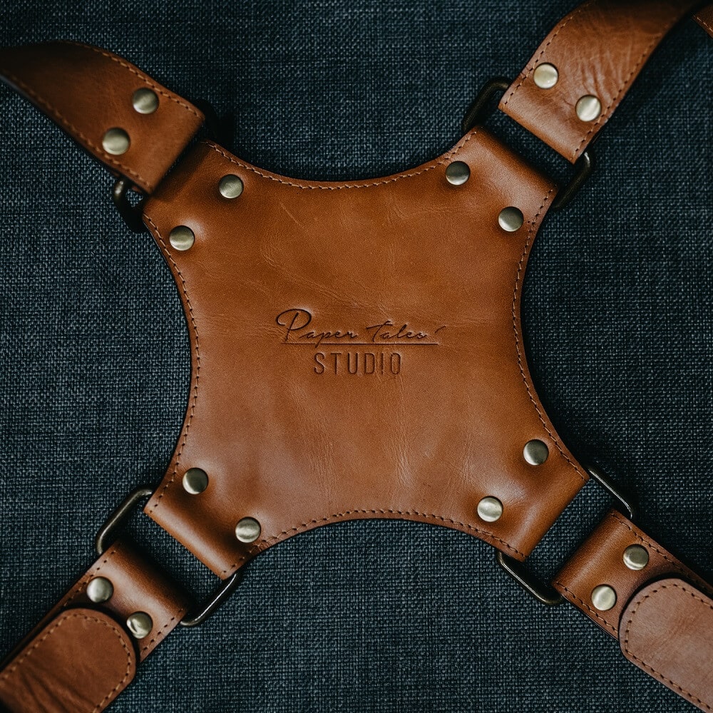 ledereignemboss (1)-min